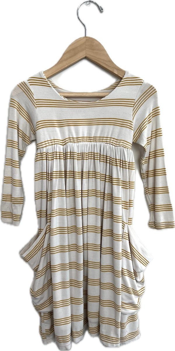 remie girl ochre stripe pocket dress 4T PLAY CONDITION