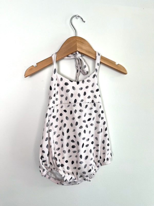 little & lively bubble romper black dots 12-24m