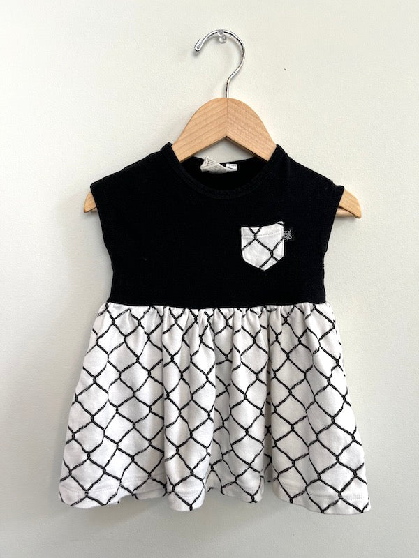 vonbon black and white dress 12-18m