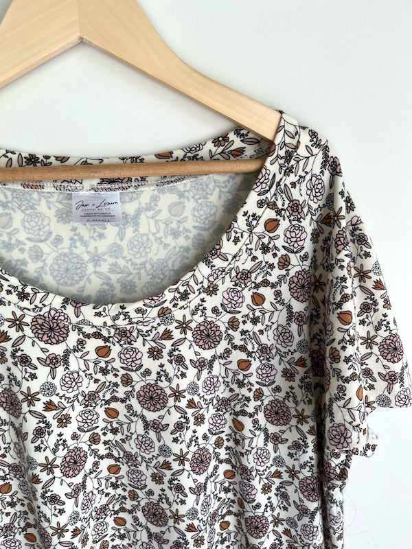 jax + lennon floral tee WMN XS