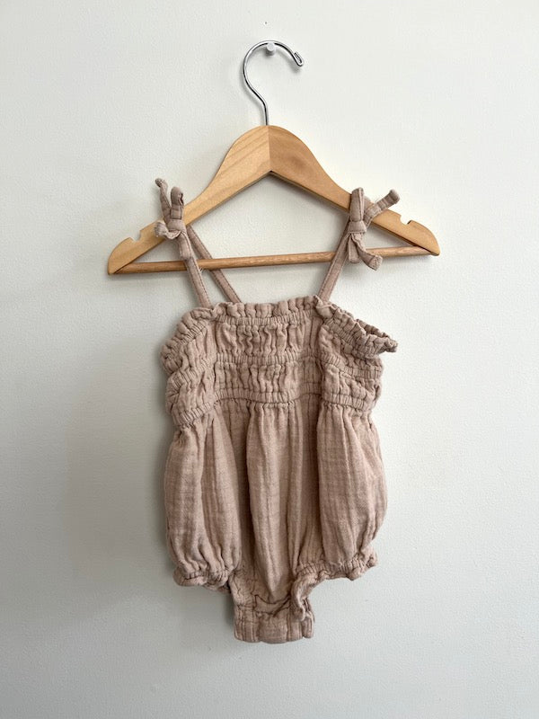 old navy romper 18-24m