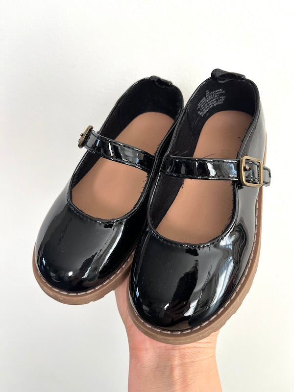 old navy faux patent mary janes 9C