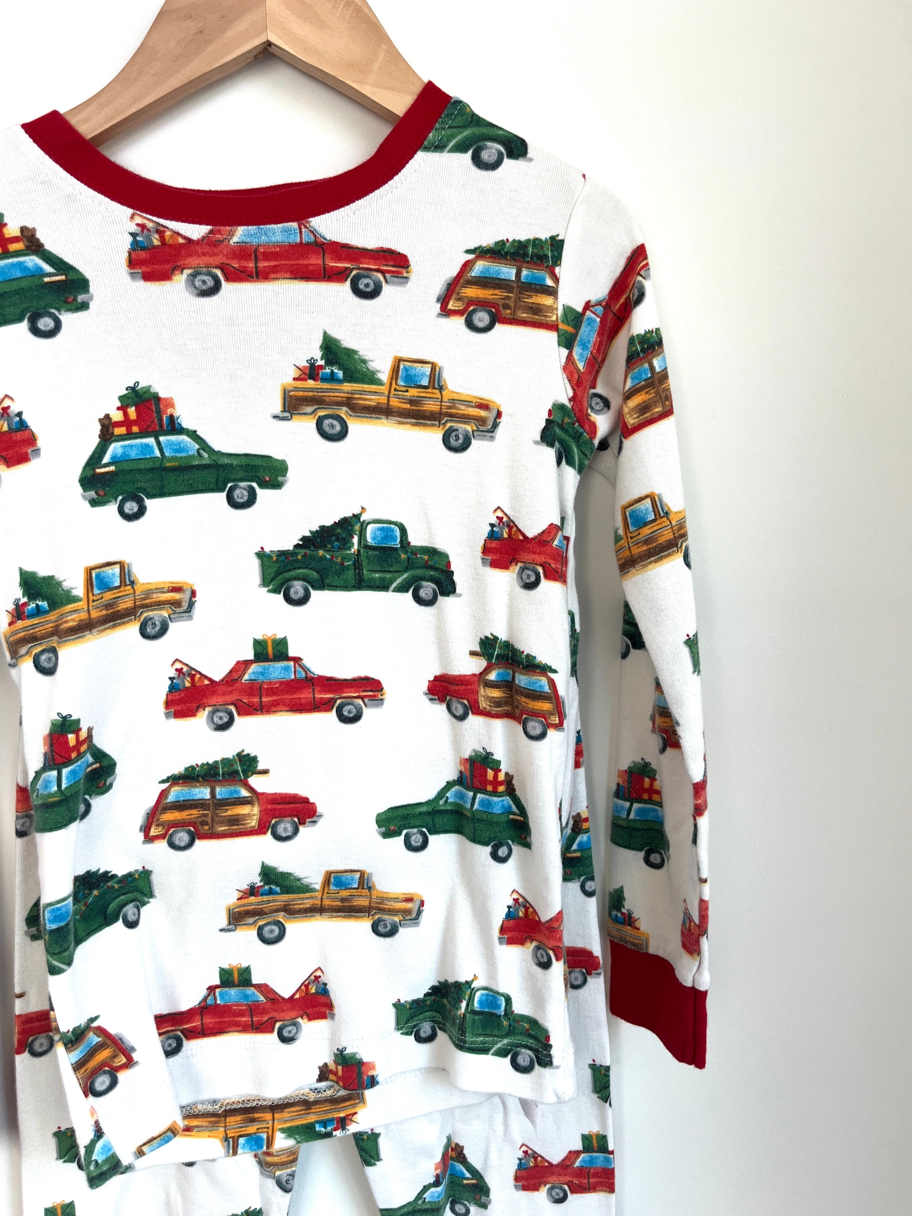 hatley holiday truck pjs 5T VGUC