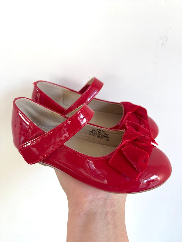 flaryzone red faux patent shoes size 8