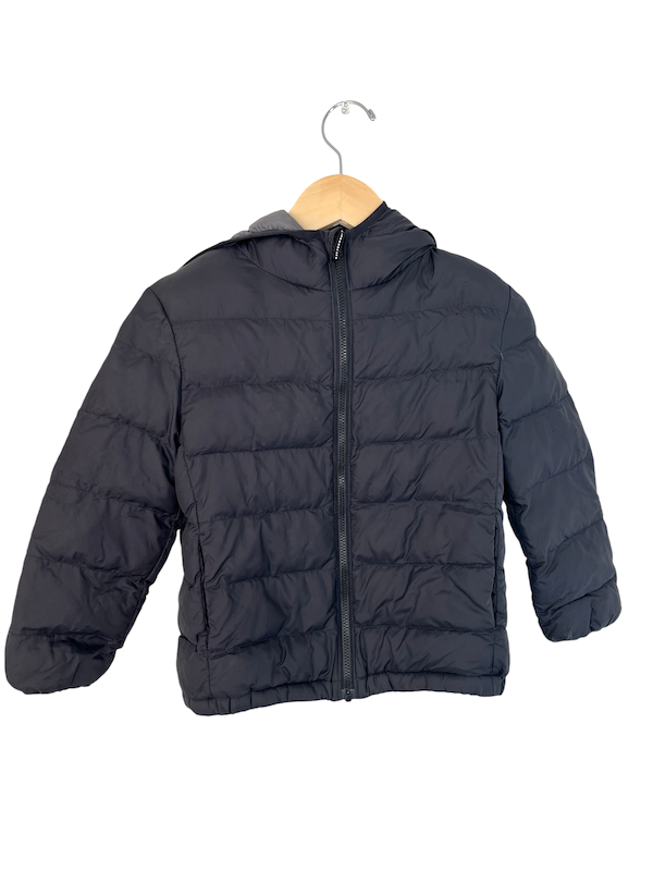 uniqlo black puffer jacket 3/4T